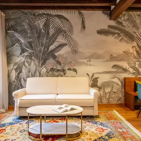 Nobilis Apartment